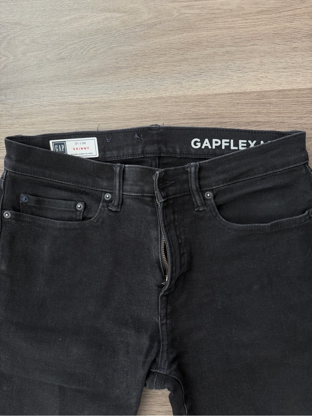 GAP Men’s GAP FLEX MAX Black Skinny Jeans - Picture 2 of 4